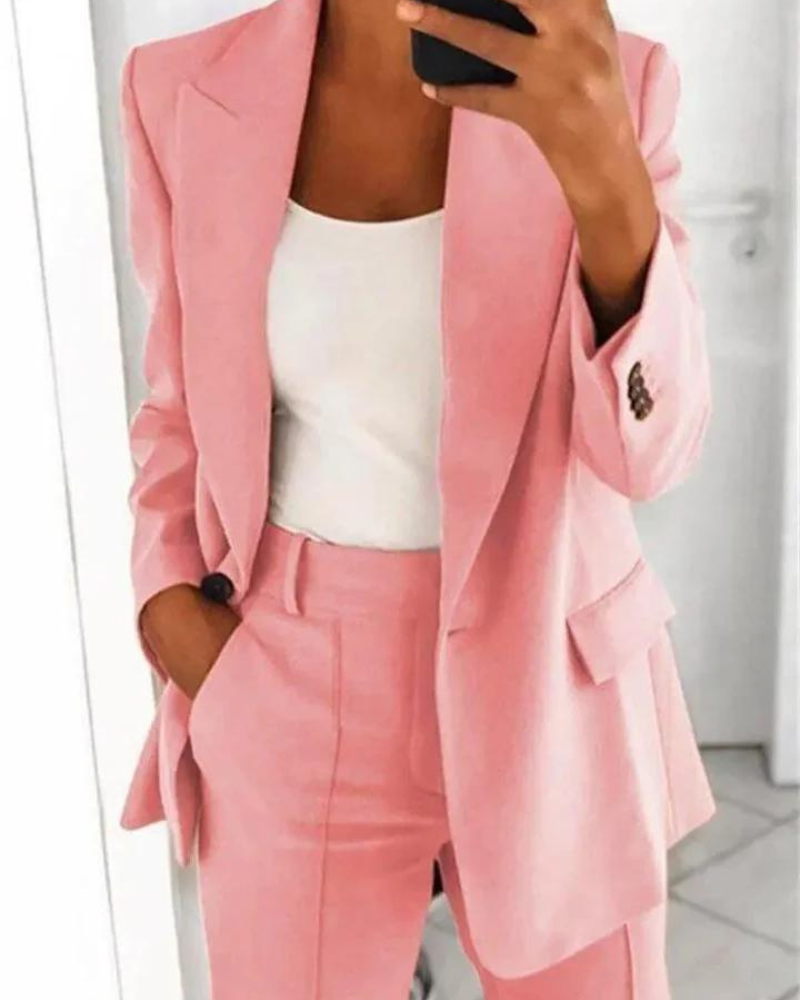 Kallie - trendy blazer met opstaande kraag