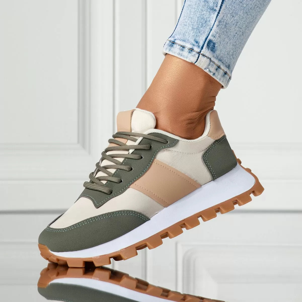 Endellion | Eenvoudige en stijlvolle wintersneakers